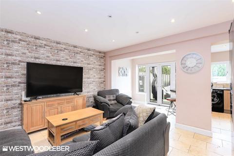 4 bedroom semi-detached house for sale, High Road, Broxbourne EN10