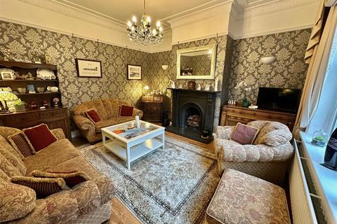 undefined, Bank Street, Mirfield