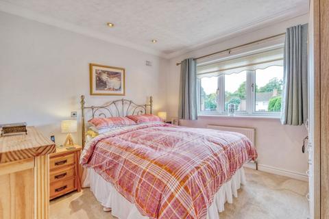 5 Cedar Crescent, Kidderminster, DY11 6AQ