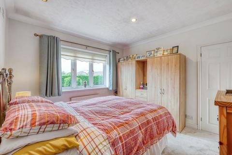 5 Cedar Crescent, Kidderminster, DY11 6AQ