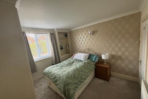 Lynmouth Beeches Road, Farnham Common, Slough, SL2 3PR