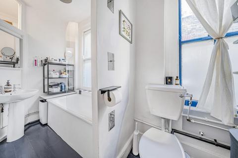 1 bedroom flat for sale, Peckham Road, Camberwell SE5