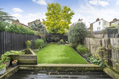 1 bedroom flat for sale, Kingscourt Road, Streatham