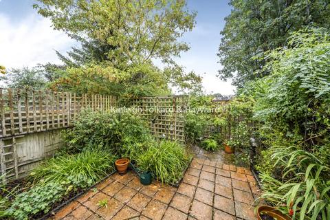 29 Rosebery Road, London, N10 2LE