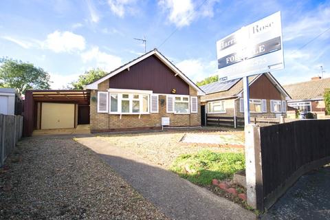 2 bedroom bungalow for sale, Snoots Road, Peterborough PE7