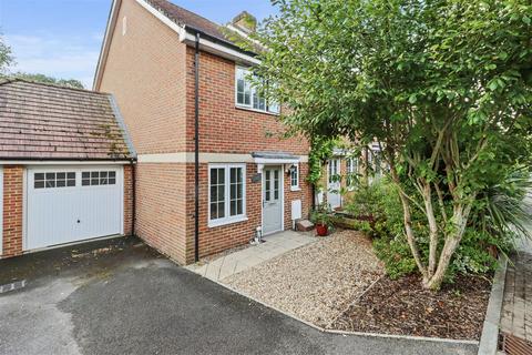 2 bedroom terraced house for sale, Buckle Gardens, Hellingly, Hailsham