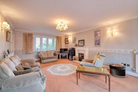 4 bedroom detached house for sale, Hither Green Lane, Bordesley, Redditch B98 9BN