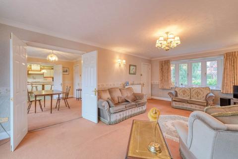 4 bedroom detached house for sale, Hither Green Lane, Bordesley, Redditch B98 9BN