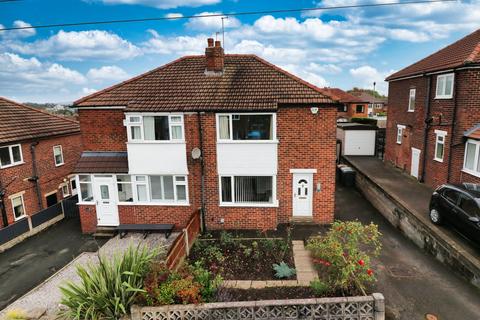 3 bedroom semi-detached house for sale, Hillfoot Avenue, Pudsey, West Yorkshire, LS28