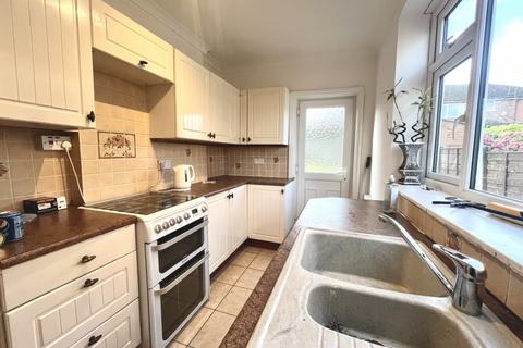 3 bedroom semi-detached house for sale, Enville Road, Moston, M40 5GF