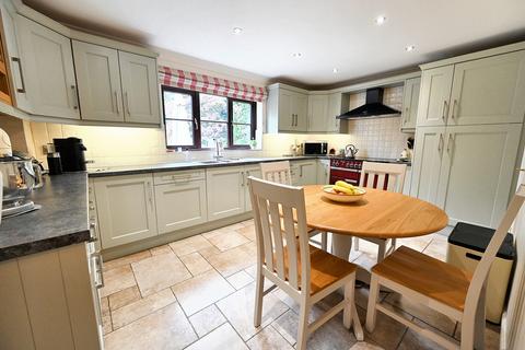 4 bedroom detached house for sale, Taylors Lane, Stubwood, ST14