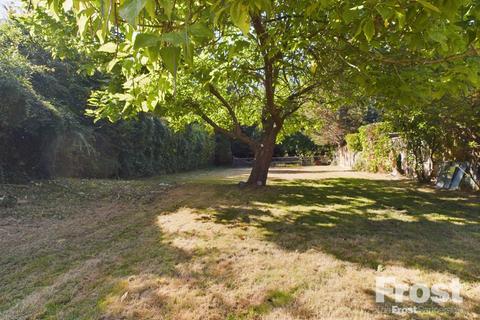 undefined, Coppermill Road, Wraysbury, Berkshire, TW19