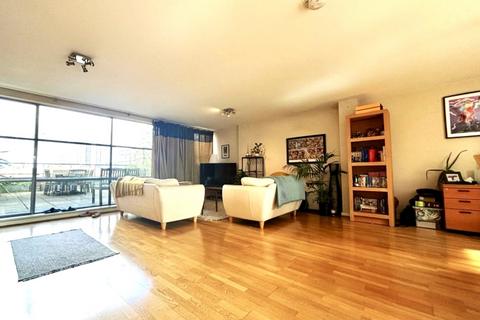 2 bedroom penthouse for sale, Deansgate Quay Penthouse, Manchester M3