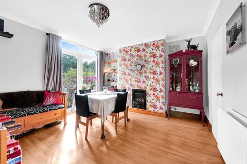 59 Rydal Drive, Bexleyheath, DA7 5EG