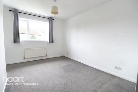 2 bedroom terraced house for sale, Pearce Close, Swindon