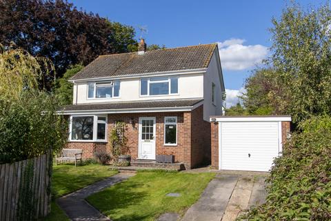 Windermere Gardens, Alresford
