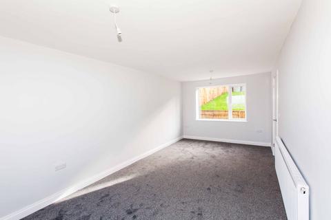 3 bedroom end of terrace house for sale, Houfton Road, Bolsover, S44