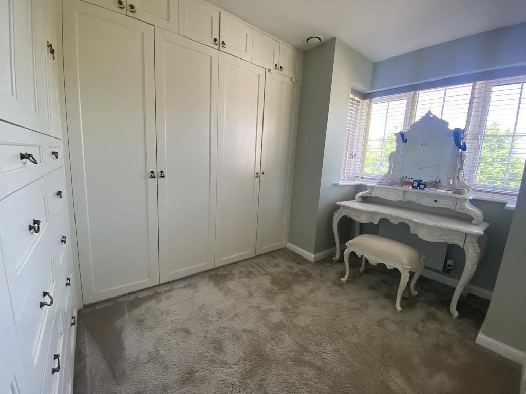 24 - Bedroom 4.jpg