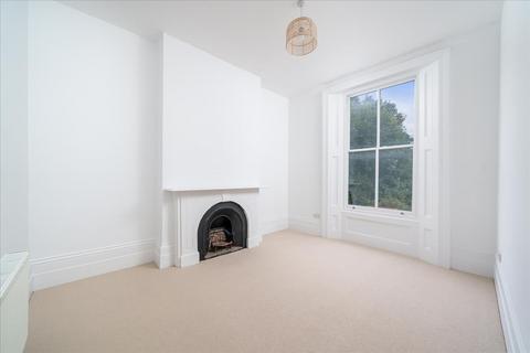 2 bedroom flat for sale, Cavendish Road, London, NW6