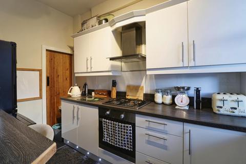 2 bedroom end of terrace house for sale, Nora Road, Bramley, Leeds, West Yorkshire, LS13