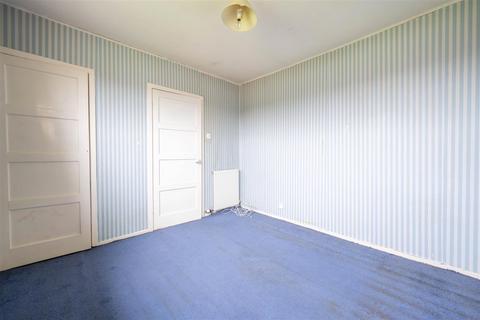 5 Ballantrae Terrace, Dundee, DD4 8PP