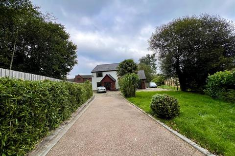 3 bedroom detached house for sale, Penderyn Road, Aberdare CF44