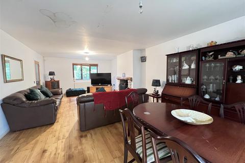 3 bedroom detached house for sale, Penderyn Road, Aberdare CF44