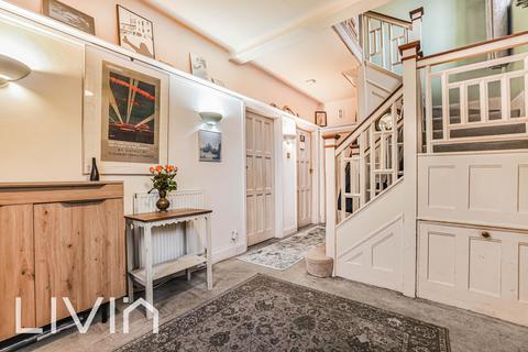 41 Northampton Road, Croydon, CR0 7HD