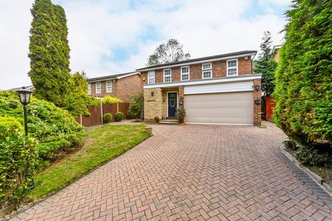 4 bedroom detached house for sale, Grafton Close, Worcester Park, KT4