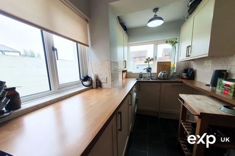 3 bedroom semi-detached house for sale, Blandford Road, Poole BH15