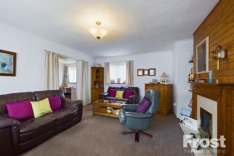 3 bedroom detached house for sale, Garden Close, Ashford, Surrey, TW15