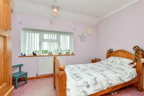 132 Bexhill Road, Brighton, BN2 6QA