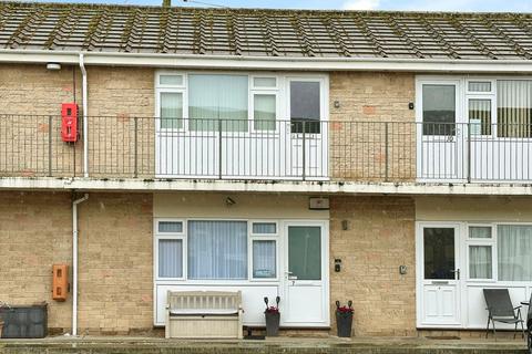 2 bedroom apartment for sale, Hill View, South Road, Brean, TA8