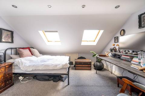 21 Morley Road, London, E15 3HF