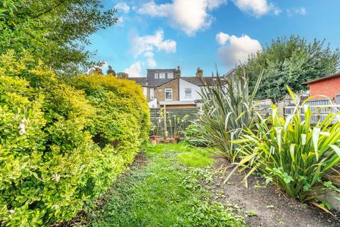 21 Morley Road, London, E15 3HF
