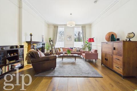 3 bedroom flat to rent, Bloomsbury Square, Bloomsbury, WC1A