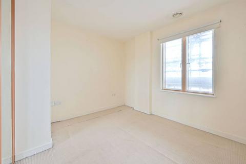 1 bedroom flat to rent, Luminosity Court, Ealing, London, W13