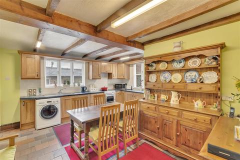 4 bedroom country house for sale, Crabtree Lane, Cuddington, Malpas