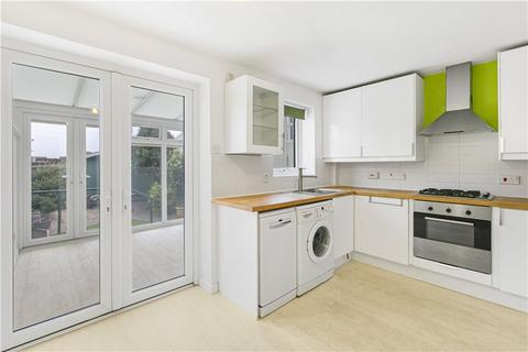 9 Argent Close, Egham, TW20 8XB