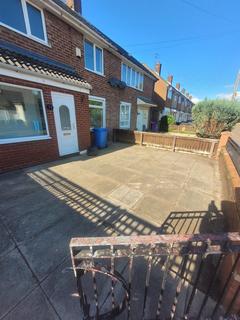 3 bedroom terraced house to rent, Willow Way, Liverpool