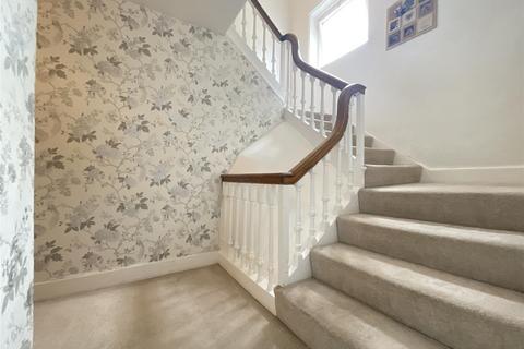 76 Longwestgate, Scarborough, YO11 1RG