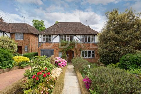 5 bedroom detached house for sale, Edmunds Walk, London, N2