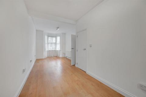 3 bedroom terraced house for sale, Buckland Road, Leyton, London