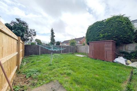 10 Park Way, Feltham, TW14 9DJ