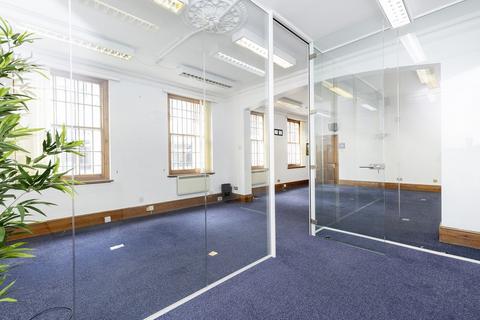 Office to rent, Aldgate, London E1