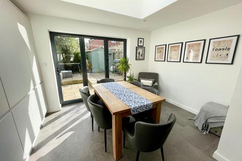 11 Dragonfly Way, Northampton, NN4 9EH