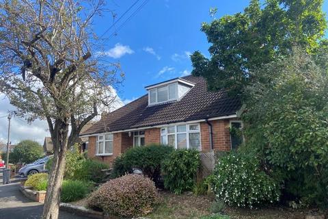 4 bedroom detached bungalow for sale, Elizabeth Drive, Oadby, Leicester