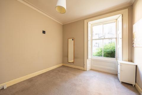 1 bedroom ground floor flat for sale, Viewforth Gardens, Edinburgh EH10