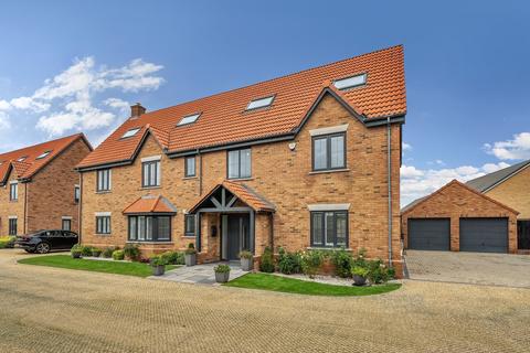 6 bedroom detached house for sale, Hayfield Close, Flitton, MK45