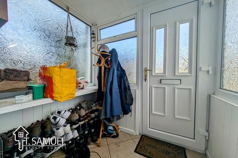 3 bedroom semi-detached house for sale, Beechwood Avenue, Cwmdare, Aberdare